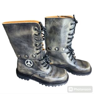 Moschino lace-up leather boots size 35 EU